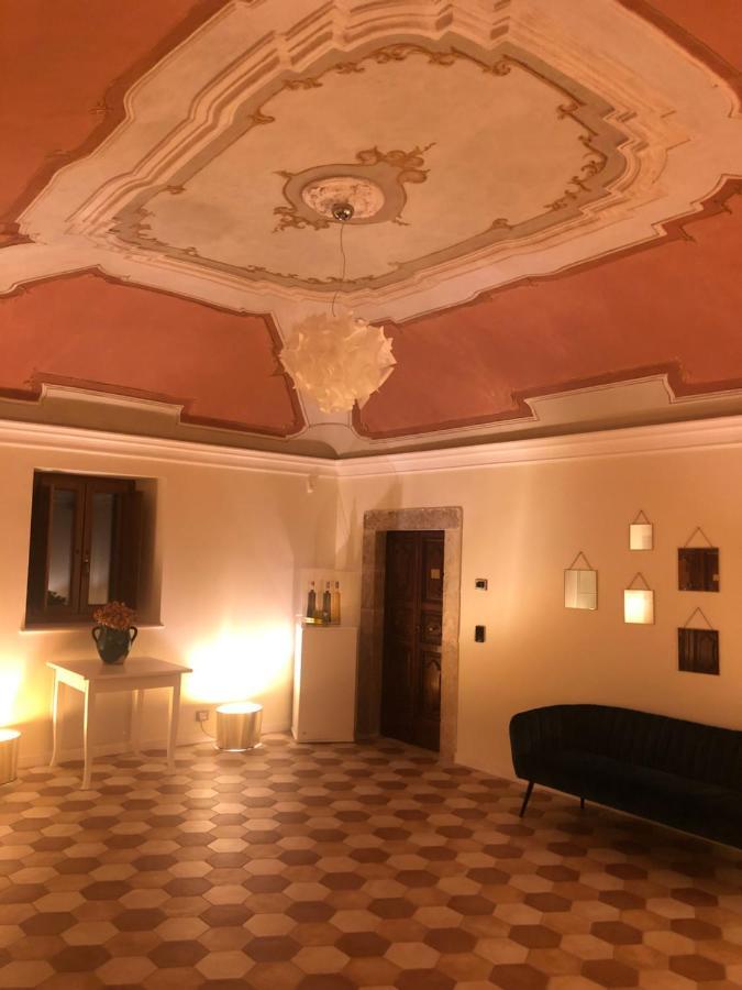 Dimora Dell'Arte Hotel Navelli Екстериор снимка