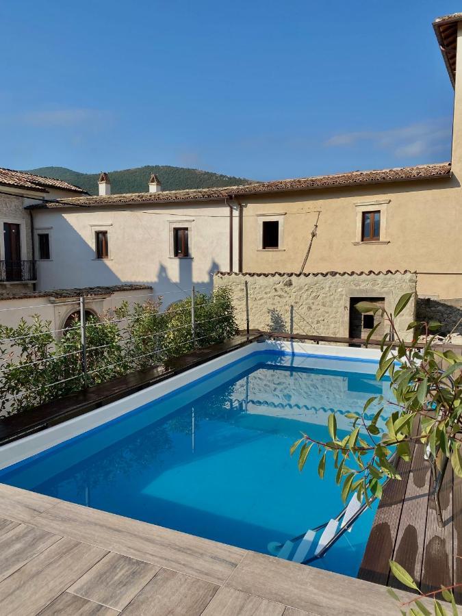 Dimora Dell'Arte Hotel Navelli Екстериор снимка