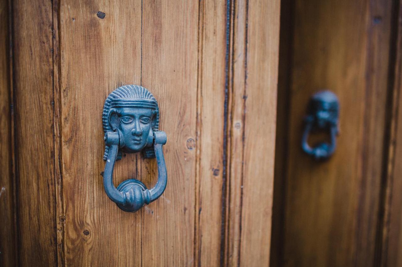 Dimora Dell'Arte Hotel Navelli Екстериор снимка